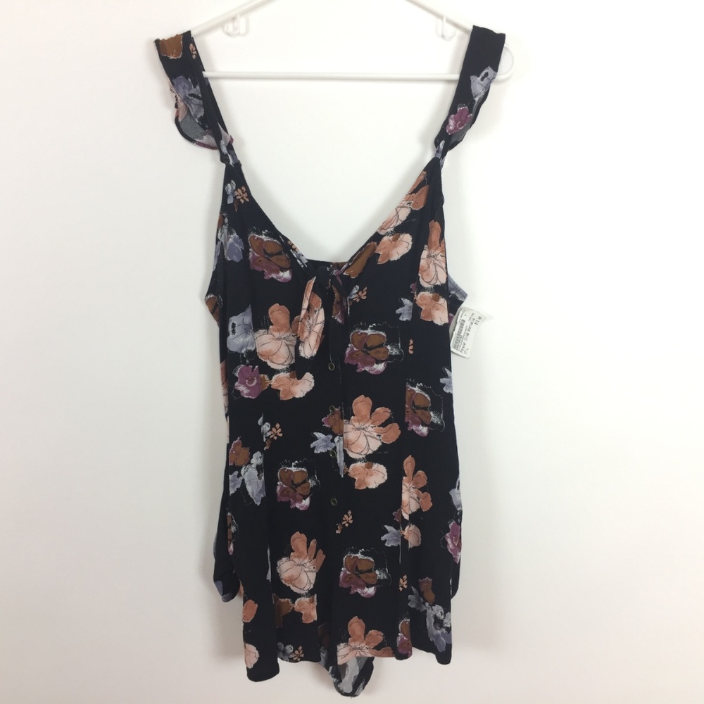 Box Lot of Womens (9) Large Tops_5